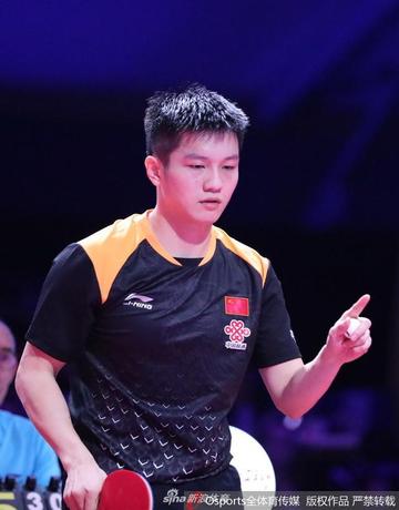 2019男子乒乓球世界杯决出四强(世界杯男乒进决赛)